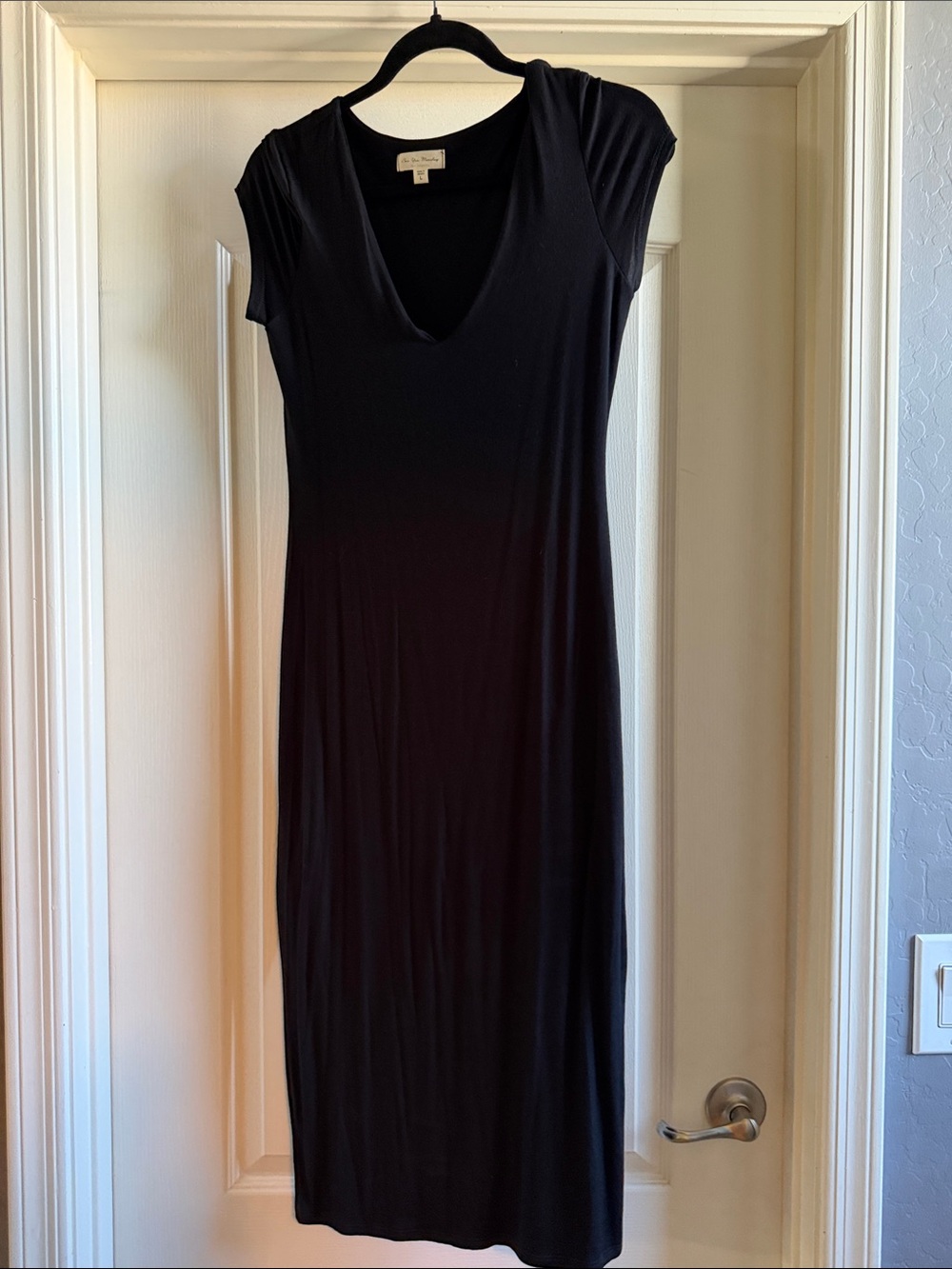 See You Monday Black V-Neck Maxi Dress with Cap Sleeves